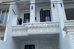 Hunian Strategis 4 KT LB 146m2 Kondisi Bagus di Sunter Hunian Strategis 4 KT LB 146m2 Kondisi Bagus di Sunter