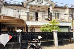 For Sale! Premium House LT 210m2 Desain Elegan di Kemang For Sale! Premium House LT 210m2 Desain Elegan di Kemang