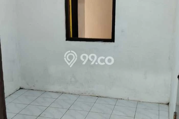 Rumah Disewakan Surabaya LT 140m2 LB 100m2 Kawasan Dukuh Kupang Rumah Disewakan Surabaya LT 140m2 LB 100m2 Kawasan Dukuh Kupang