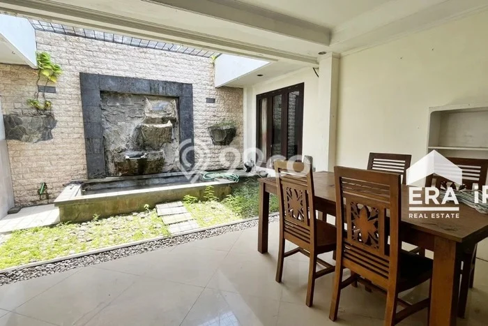 Jarang Ada! Rumah Sewa 3 Kamar Bagus Siap Huni Gentan Jarang Ada! Rumah Sewa 3 Kamar Bagus Siap Huni Gentan