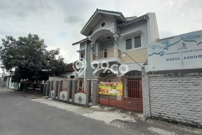 Siap Huni Rumah Mewah 16 Kamar di Depok Dekat ke Mana Saja Siap Huni Rumah Mewah 16 Kamar di Depok Dekat ke Mana Saja