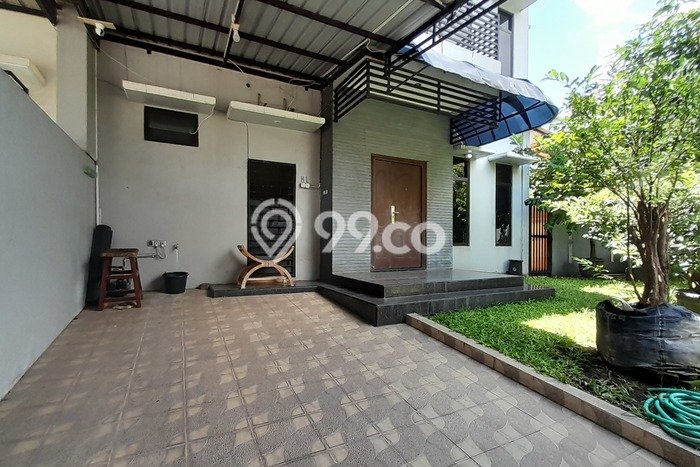 Hunian Cantik Modern Lb 200m2 di Colomadu, Karanganyar Hunian Cantik Modern Lb 200m2 di Colomadu, Karanganyar