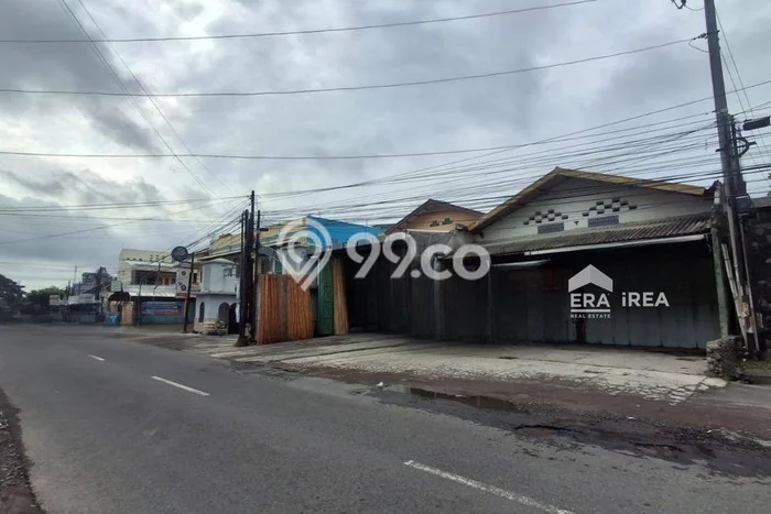 Unit Gudang Tersedia di Gentan Spesifikasi LB 200m2 Unit Gudang Tersedia di Gentan Spesifikasi LB 200m2