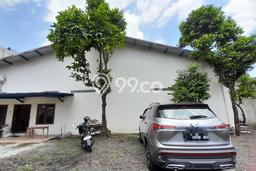 Gudang bagus disewakan di Gilingan Solo dengan LB 950m2 harga sewa terbaik Gudang bagus disewakan di Gilingan Solo dengan LB 950m2 harga sewa terbaik