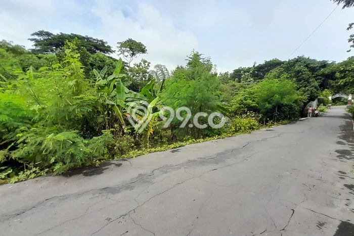 Dijual Tanah di Gondangrejo Karanganyar Luas 400m2 SHM Dijual Tanah di Gondangrejo Karanganyar Luas 400m2 SHM