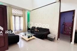 Jarang Ada! Rumah Sewa 3 Kamar Bagus Siap Huni Gentan Jarang Ada! Rumah Sewa 3 Kamar Bagus Siap Huni Gentan