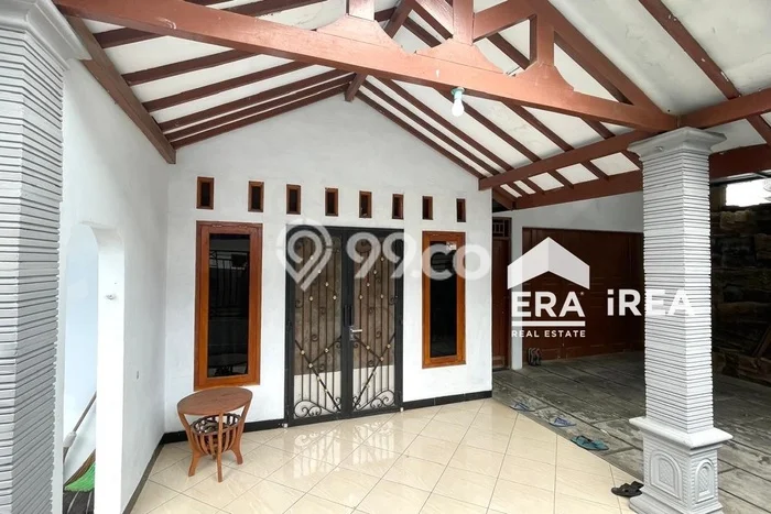 HOT PROPERTY! Rumah Premium di , LT 200m2m² LB 180m2m² HOT PROPERTY! Rumah Premium di , LT 200m2m² LB 180m2m²