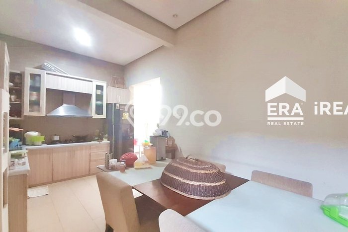 Siap Huni Rumah Mewah 3 Kamar di Baki Dekat ke Mana Saja Siap Huni Rumah Mewah 3 Kamar di Baki Dekat ke Mana Saja