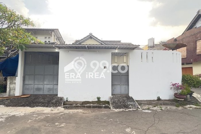 Disewakan Cepat Rumah Kondisi Baik di Kawasan Solo Baru, Solo Disewakan Cepat Rumah Kondisi Baik di Kawasan Solo Baru, Solo