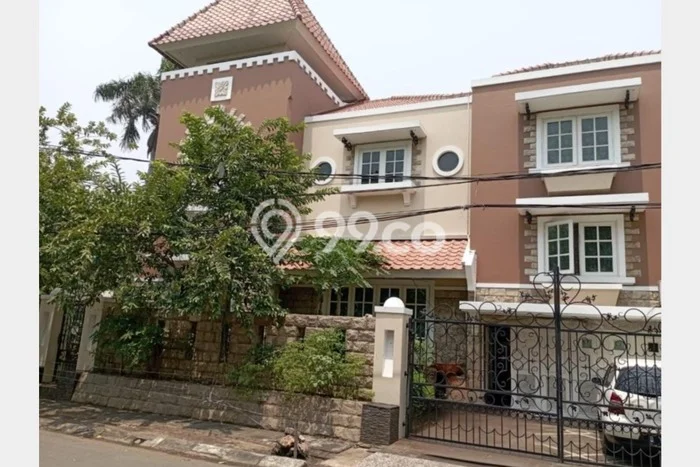 Dijual Rumah Luas Megah Dengan View Cantik di Citra Garden, Jakarta Barat Dijual Rumah Luas Megah Dengan View Cantik di Citra Garden, Jakarta Barat