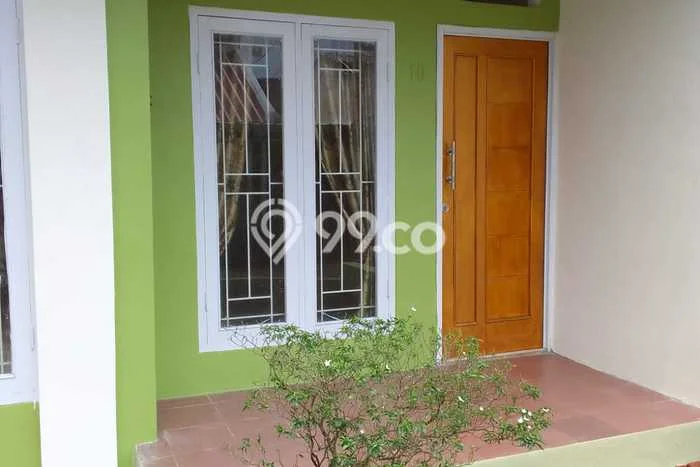 For Sale Rumah 2 Kamar Lokasi Ideal Nyaman dan Strategis di Serpong For Sale Rumah 2 Kamar Lokasi Ideal Nyaman dan Strategis di Serpong
