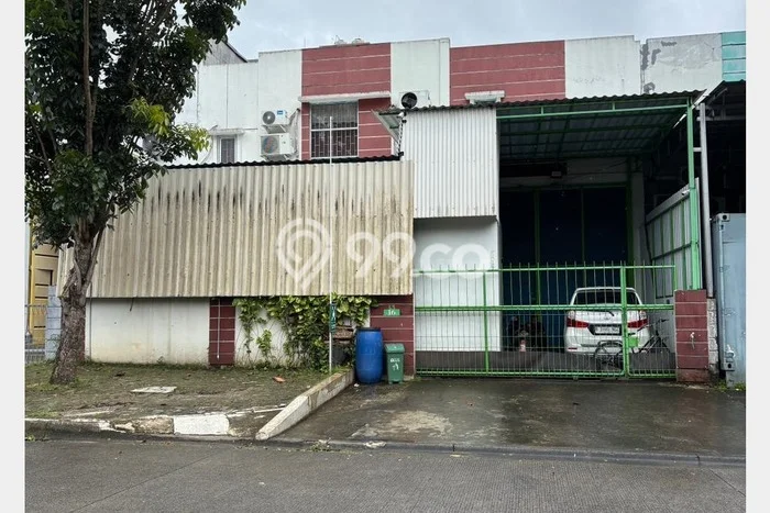 Gudang Disewakan Cepat di BSD Tangerang Selatan LB 300m2 Gudang Disewakan Cepat di BSD Tangerang Selatan LB 300m2