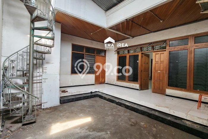 Komersial disewakan lokasi strategis Karanganyar Solo 400m2 Komersial disewakan lokasi strategis Karanganyar Solo 400m2