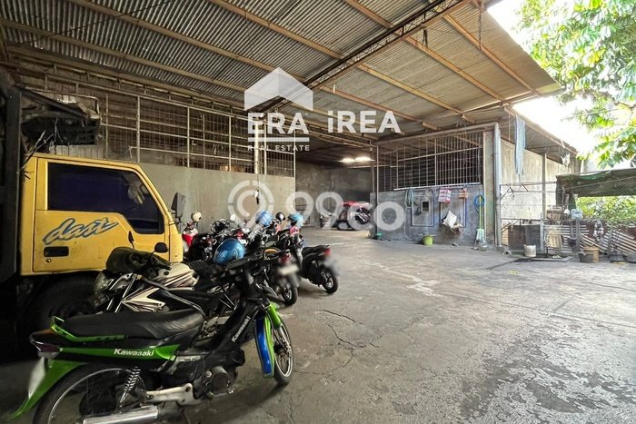 Gudang untuk disewa di Solo Baru punya LT 825m2 & LB 621m2 harga sewa kompetitif Gudang untuk disewa di Solo Baru punya LT 825m2 & LB 621m2 harga sewa kompetitif