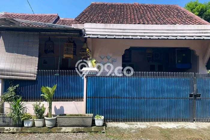 Jual Rumah Murah Meriah Plumbon Punya 2 KT & LT 127m2 Jual Rumah Murah Meriah Plumbon Punya 2 KT & LT 127m2