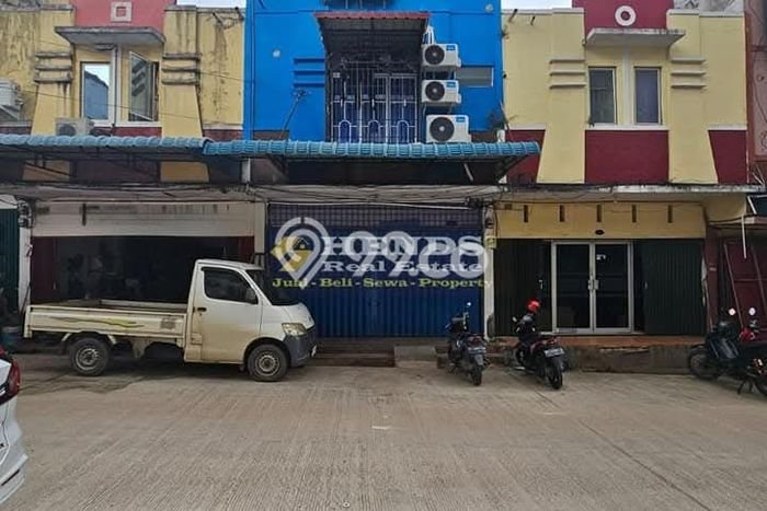 Ruko Kawasan Batam Centre, Luas 210m2m², Lokasi Strategis Ruko Kawasan Batam Centre, Luas 210m2m², Lokasi Strategis