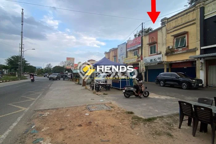 Unit Ruko Dijual di Batam LT 90m2 & LB 165m2 Unit Ruko Dijual di Batam LT 90m2 & LB 165m2