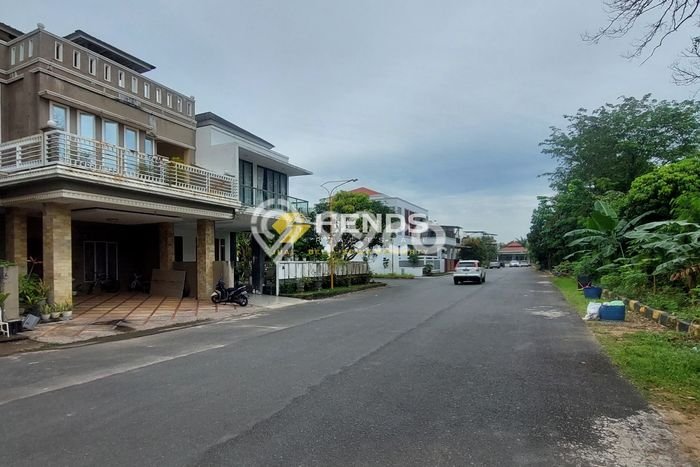 SPECIAL PROPERTY! Rumah area Batam Centre, LT 136m2m² LB 300m2m² SPECIAL PROPERTY! Rumah area Batam Centre, LT 136m2m² LB 300m2m²
