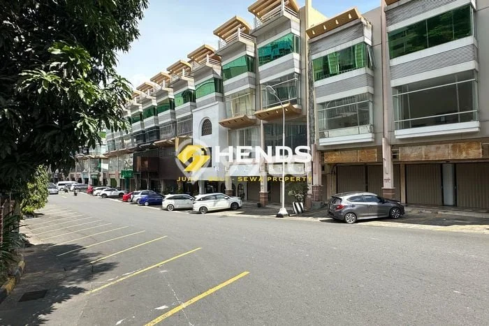 Dijual! Ruko di Nagoya Batam LT 75m2 / LB 250m2 Kawasan Bisnis Dijual! Ruko di Nagoya Batam LT 75m2 / LB 250m2 Kawasan Bisnis