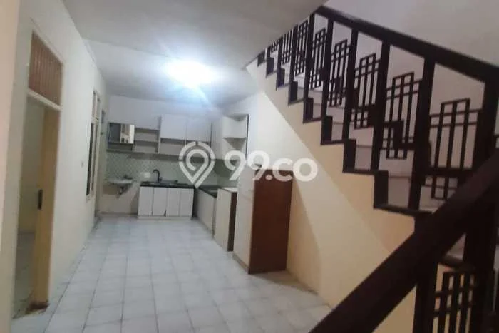 Jarang Ada! Rumah Sewa 5 Kamar Nyaman Siap Huni Sunter Jarang Ada! Rumah Sewa 5 Kamar Nyaman Siap Huni Sunter