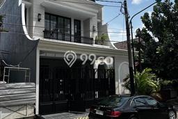 Dijual Rumah Premium dengan Fasilitas Sekitar Komplit di Duren Sawit, Jakarta Timur Dijual Rumah Premium dengan Fasilitas Sekitar Komplit di Duren Sawit, Jakarta Timur