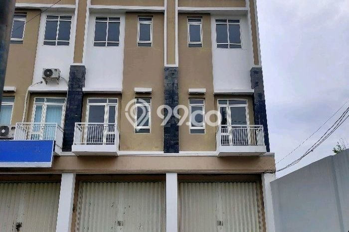 Ruko Bagus Dijual di Kutisari Surabaya Strategis Cocok untuk Kembangkan Bisnis Ruko Bagus Dijual di Kutisari Surabaya Strategis Cocok untuk Kembangkan Bisnis