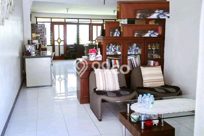 Rumah Elit Modern Siap Huni di Wonorejo Surabaya Rumah Elit Modern Siap Huni di Wonorejo Surabaya