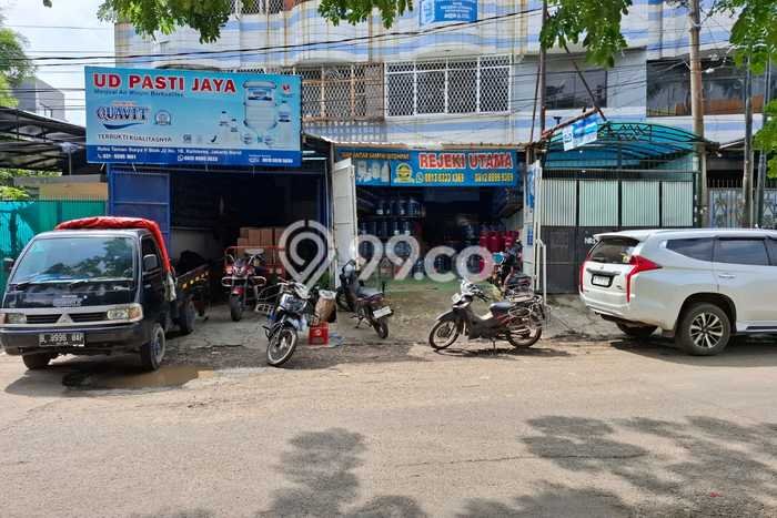 Unit Ruko Dijual di Jakarta Barat LT 84m2 & LB 110m2 Unit Ruko Dijual di Jakarta Barat LT 84m2 & LB 110m2