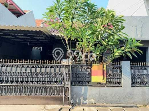 Dijual Hunian Rumah Terawat 4 KT di Pondok Bambu, Jakarta Timur Dijual Hunian Rumah Terawat 4 KT di Pondok Bambu, Jakarta Timur