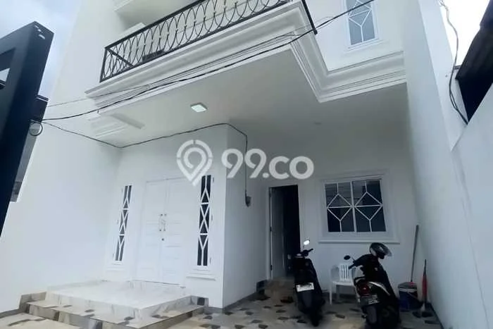 Hunian Mewah Dijual LT 120m2 di Duren Sawit, Jakarta Timur Hunian Mewah Dijual LT 120m2 di Duren Sawit, Jakarta Timur