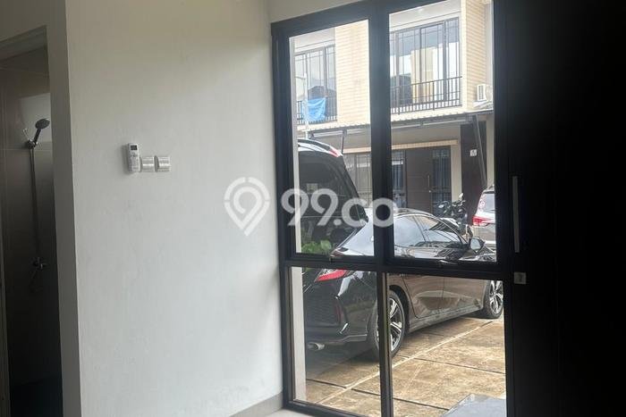 Hunian Cantik Modern Lb 80m2 di Ciracas, Jakarta Timur Hunian Cantik Modern Lb 80m2 di Ciracas, Jakarta Timur