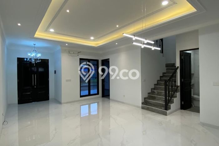 Rumah Modern Minimalis 5 Kamar Siap Huni di Ciracas Rumah Modern Minimalis 5 Kamar Siap Huni di Ciracas