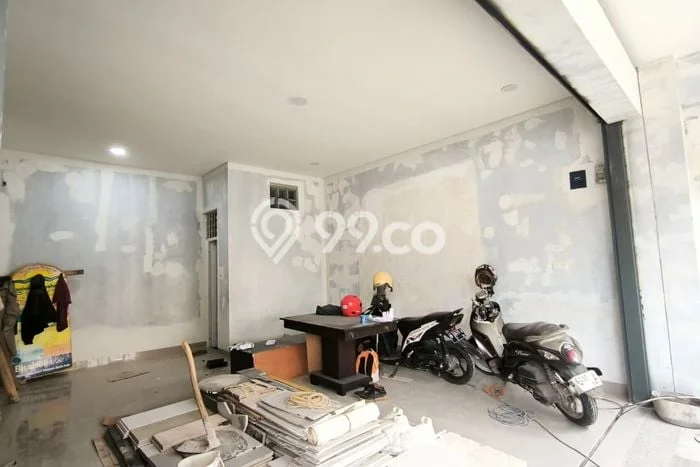 AREA BERKEMBANG! Komersial For Rent di Regol, Luas 23m², Siap Usaha AREA BERKEMBANG! Komersial For Rent di Regol, Luas 23m², Siap Usaha