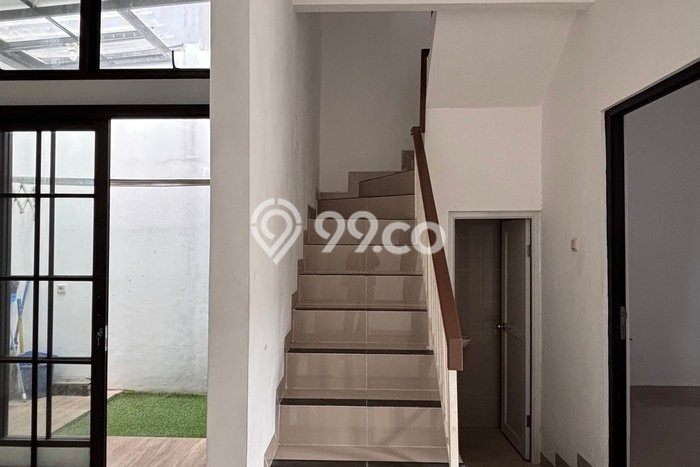 Rumah Strategis Modern Lb 72m2 di Mustikajaya, Bekasi Rumah Strategis Modern Lb 72m2 di Mustikajaya, Bekasi
