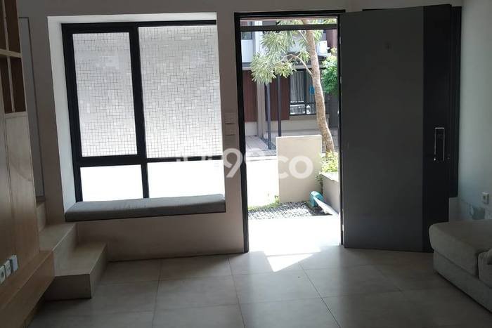 Jual Rumah Modern 3 KT di BSD City, Tangerang Jual Rumah Modern 3 KT di BSD City, Tangerang