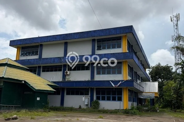 Unit Kantor Dijual di Makassar LT 5797m2 & LB 2000m2 Unit Kantor Dijual di Makassar LT 5797m2 & LB 2000m2
