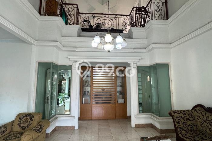 SIAP HUNI! Rumah Strategis area Mariso, LT 435m2m² Bangunan 445m2m² SIAP HUNI! Rumah Strategis area Mariso, LT 435m2m² Bangunan 445m2m²