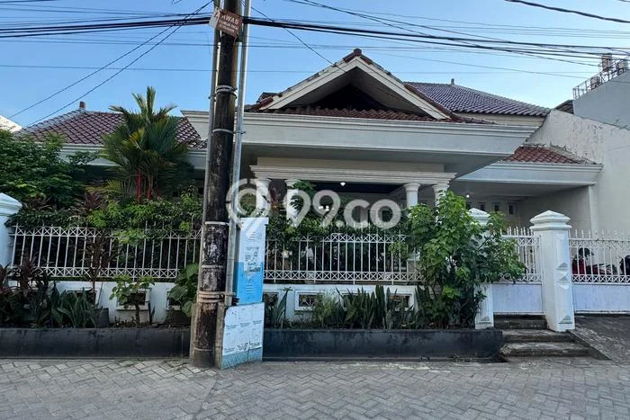 SIAP HUNI! Rumah Strategis area Mariso, LT 435m2m² Bangunan 445m2m² SIAP HUNI! Rumah Strategis area Mariso, LT 435m2m² Bangunan 445m2m²