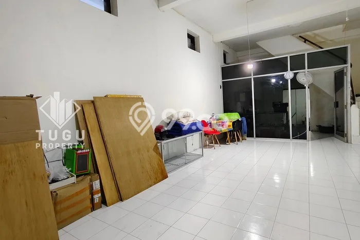 HARGA BERSAING! Komersial di Mantrijeron, Luas 120m2m², Area Komersial HARGA BERSAING! Komersial di Mantrijeron, Luas 120m2m², Area Komersial