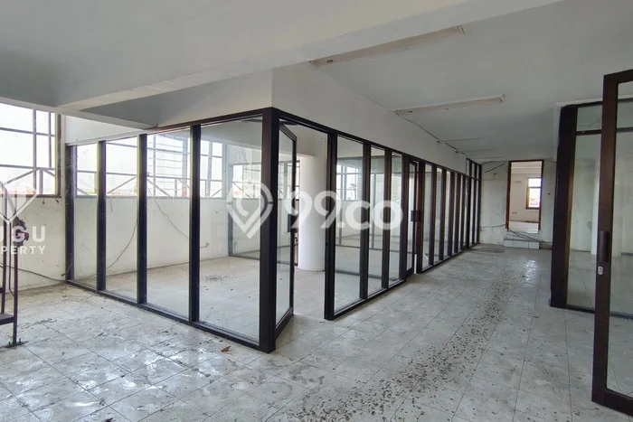 Komersial disewakan di Danurejan Yogyakarta dengan luas bangunan 2000m2 Komersial disewakan di Danurejan Yogyakarta dengan luas bangunan 2000m2