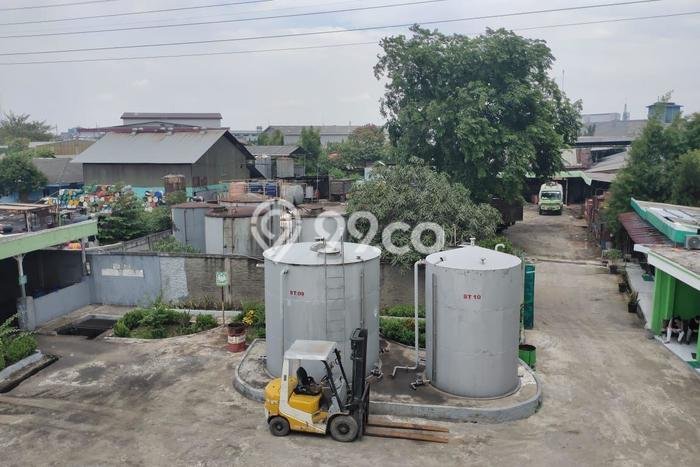 Unit Pabrik Dijual di Cikarang Barat Bekasi Luas Tanah 9709m2, Luas Bangunan 2500m2 Unit Pabrik Dijual di Cikarang Barat Bekasi Luas Tanah 9709m2, Luas Bangunan 2500m2