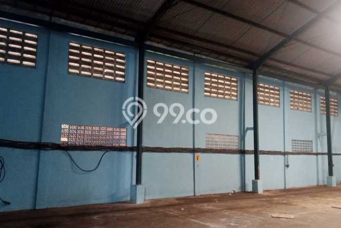 Area Ramai! Gudang Dijual di Tambun Selatan untuk Bisnis Luas Bangunan 616m2 Area Ramai! Gudang Dijual di Tambun Selatan untuk Bisnis Luas Bangunan 616m2