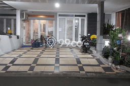 Dijual Rumah Mewah Elegan Dengan View Cantik di Summarecon Bekasi, Bekasi Dijual Rumah Mewah Elegan Dengan View Cantik di Summarecon Bekasi, Bekasi