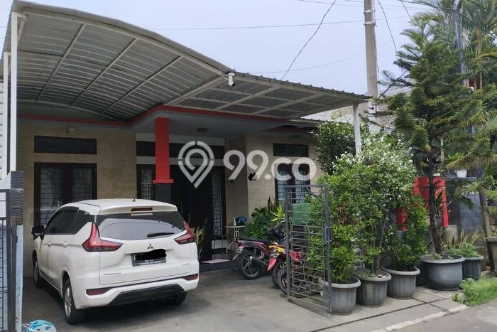 Rumah Luas Asri 4 KT Siap Pakai di Galaxy Bekasi Rumah Luas Asri 4 KT Siap Pakai di Galaxy Bekasi