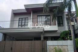Rumah Mewah LB 260m2 Siap Pakai Desain Elegan di Kemang Pratama, Bekasi Rumah Mewah LB 260m2 Siap Pakai Desain Elegan di Kemang Pratama, Bekasi