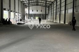 Gudang Disewa di Lippo Cikarang, Cikarang, LT 3200m2 / LB 2200m2 Gudang Disewa di Lippo Cikarang, Cikarang, LT 3200m2 / LB 2200m2