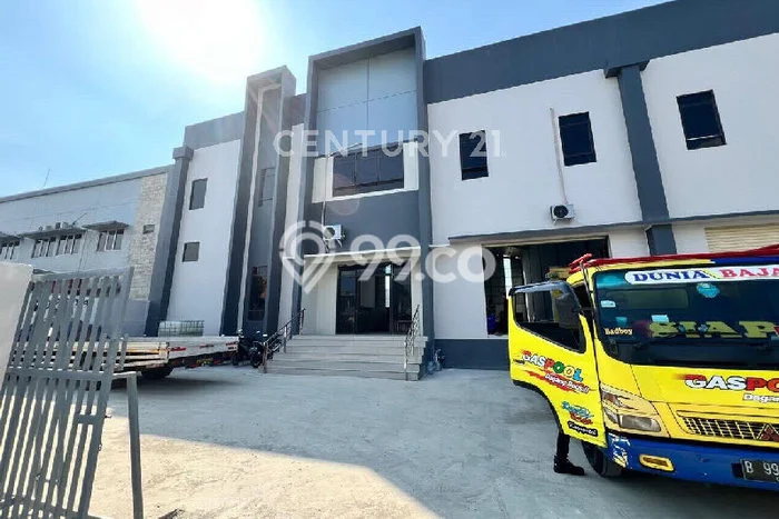 Unit Gudang disewakan di Lippo Cikarang Cikarang dengan LT 965m2 / LB 795m2 Unit Gudang disewakan di Lippo Cikarang Cikarang dengan LT 965m2 / LB 795m2
