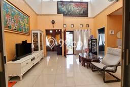 Jual Rumah Mewah Megah Dengan View Eksklusif di Bintaro, Tangerang Selatan Jual Rumah Mewah Megah Dengan View Eksklusif di Bintaro, Tangerang Selatan