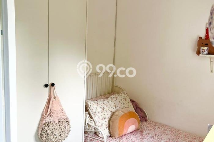 Rumah Strategis Minimalis Lb 115m2 di Ciputat, Tangerang Selatan Rumah Strategis Minimalis Lb 115m2 di Ciputat, Tangerang Selatan