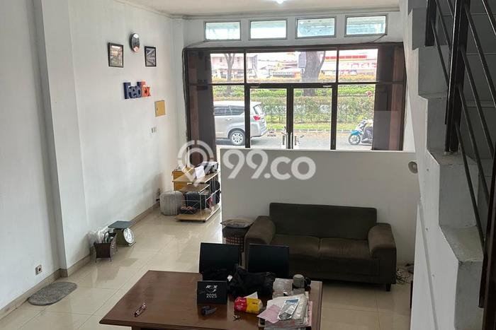 Dijual Ruko di BSD Tangerang Selatan LT 68m2 / LB 202m2 Dijual Ruko di BSD Tangerang Selatan LT 68m2 / LB 202m2